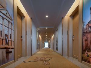 vienna international hotel guangdong yunfu emerging new city plaza store