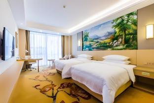 vienna international hotel guangdong yunfu emerging new city plaza store