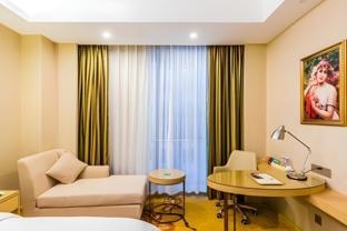 vienna international hotel guangdong yunfu emerging new city plaza store