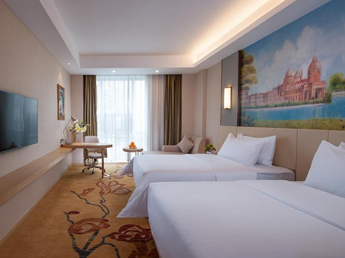 vienna international hotel guangdong yunfu emerging new city plaza store