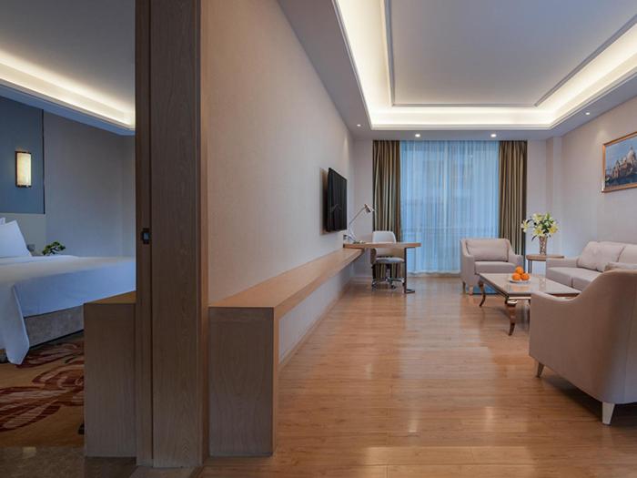 vienna international hotel guangdong yunfu emerging new city plaza store