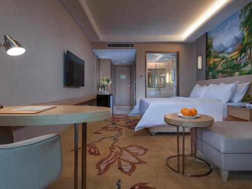 vienna international hotel guangdong yunfu emerging new city plaza store