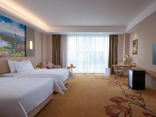 vienna international hotel guangdong yunfu emerging new city plaza store