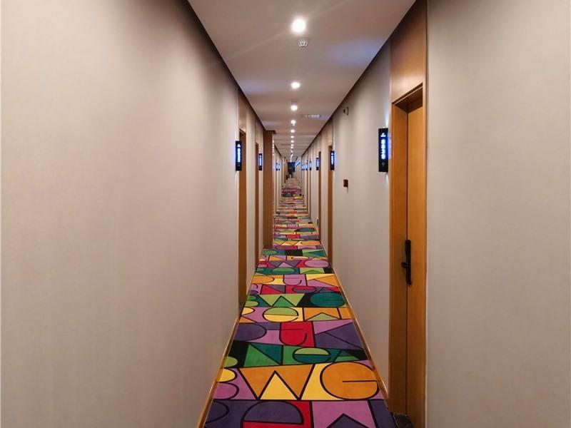 shell xinzheng airport port huaxia avenue hotel