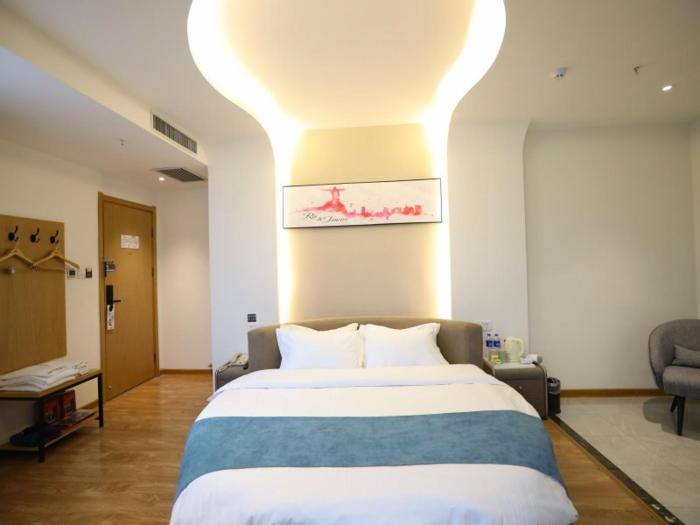 shell xinzheng airport port huaxia avenue hotel
