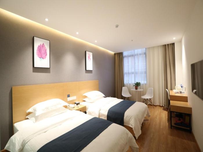 shell xinzheng airport port huaxia avenue hotel