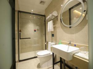 shell xinzheng airport port huaxia avenue hotel