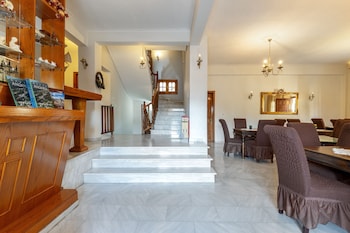 San Giorgio Villa,Kastraki>>Kalabaka,2 star