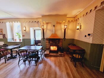 roy bridge hotel