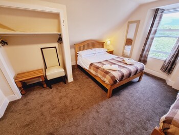 roy bridge hotel