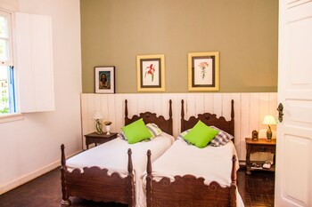 estancias duvivier hotel