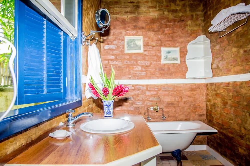 estancias duvivier hotel