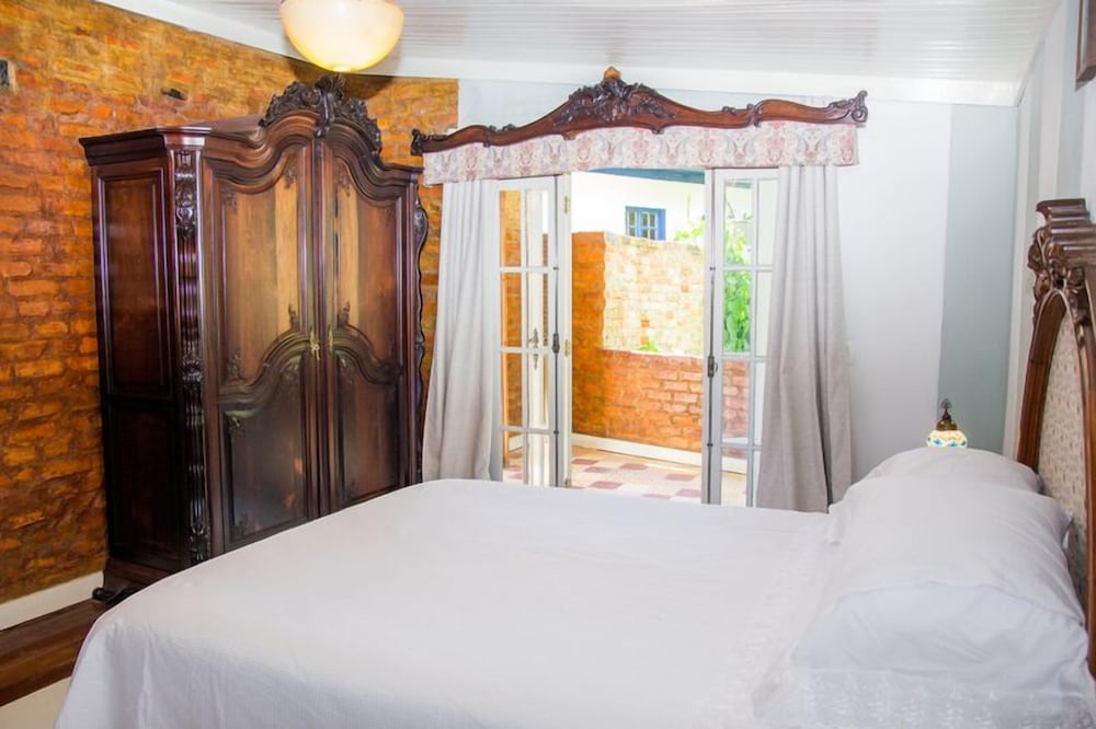 estancias duvivier hotel