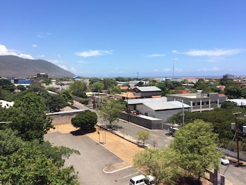 new kingston guest apartment v