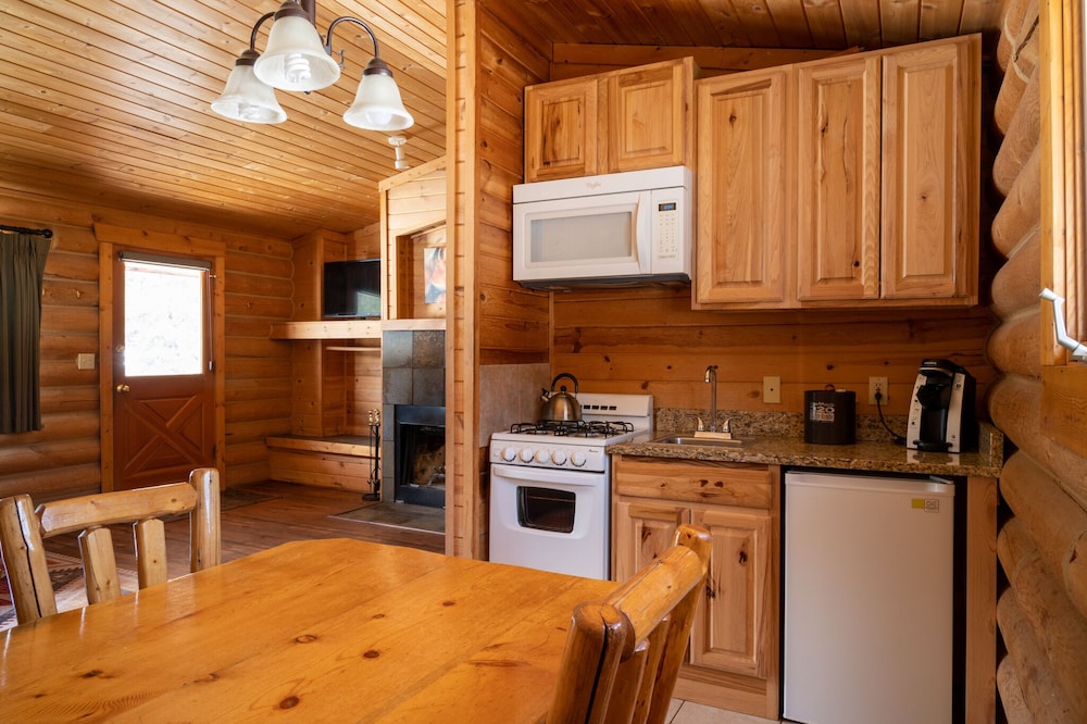 320 Guest Ranch,Bozeman>>Big Sky,3 star