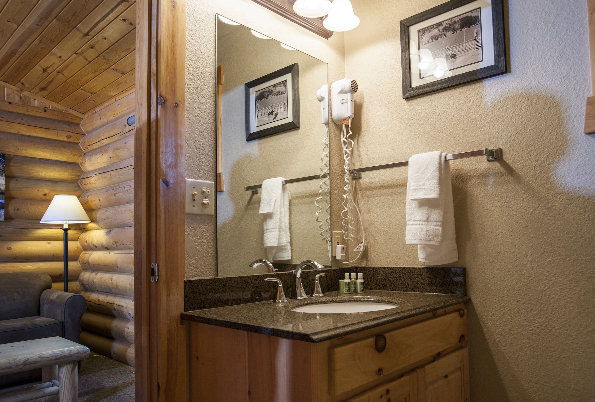 320 Guest Ranch,Bozeman>>Big Sky,3 star