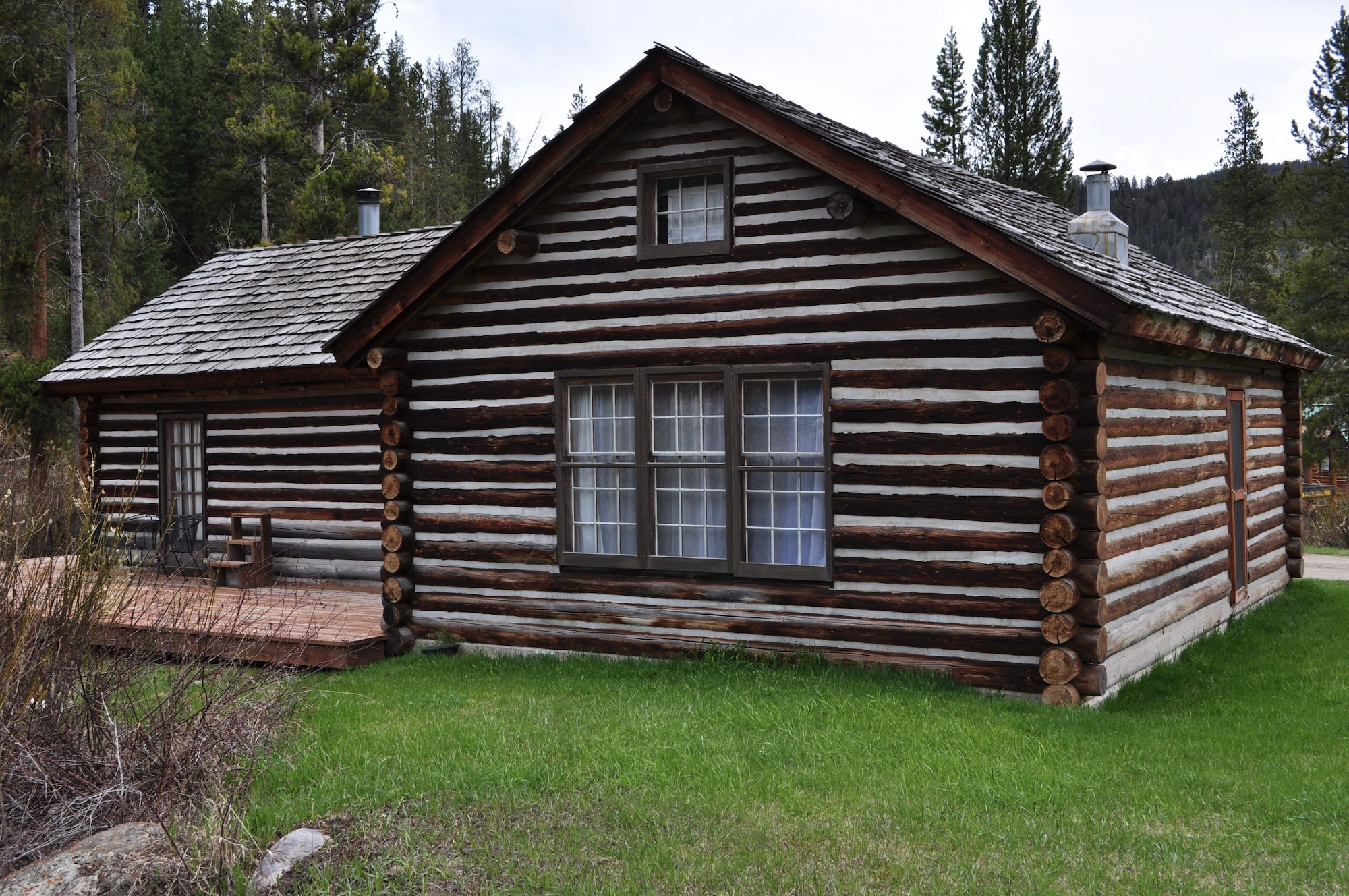 320 guest ranch