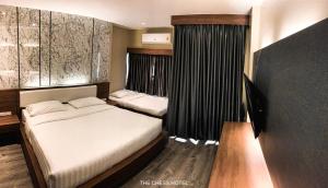 the chess hotel