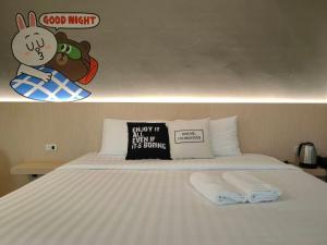 paramount palace hotel dannok