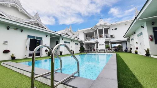 bianco house resort