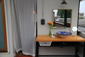 goodnight chiang mai gate