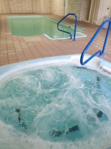 Riverland Inn & Suites,Monte Creek>>Kamloops,3 star
