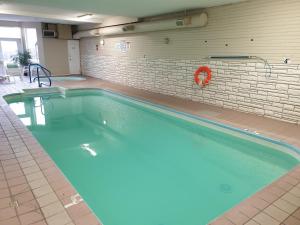 Riverland Inn & Suites,Monte Creek>>Kamloops,3 star
