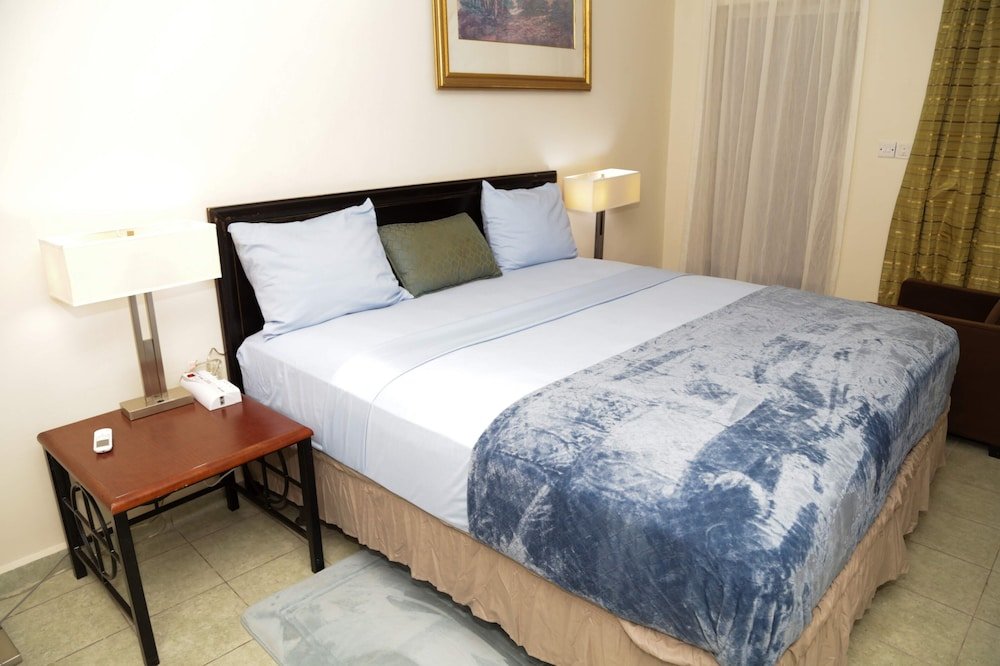 hotel mallika company sl