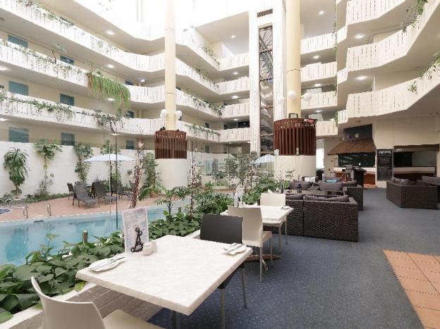 atrium hotel mandurah
