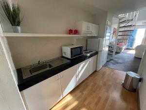 atrium hotel mandurah