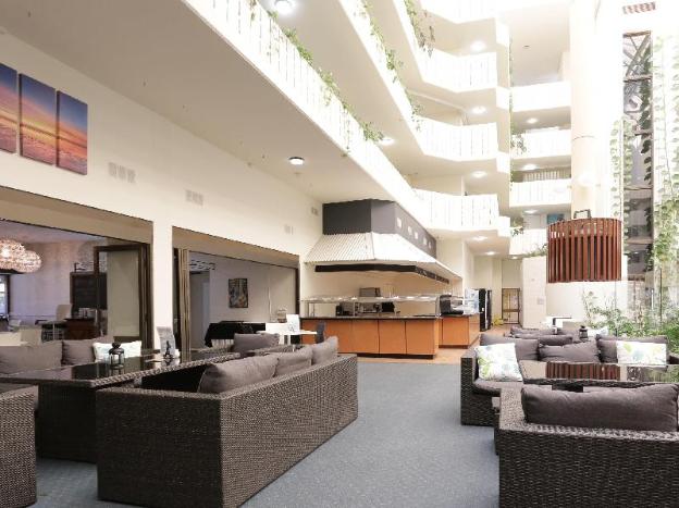 atrium hotel mandurah