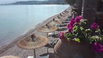 castella beach