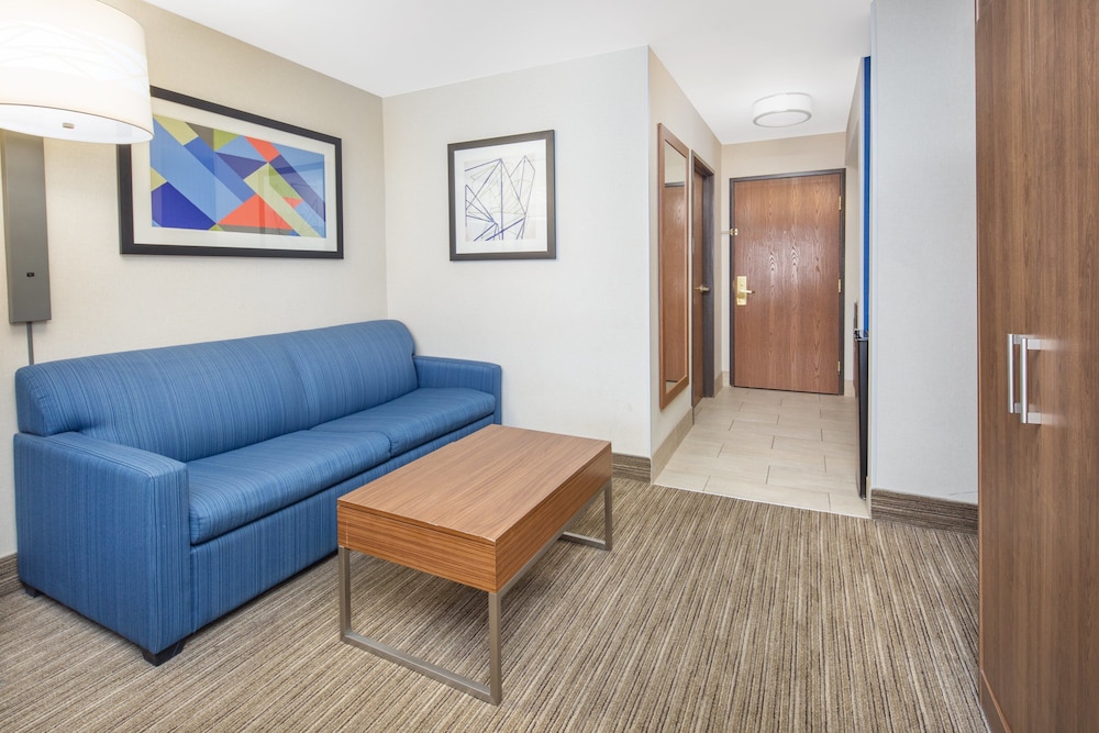 holiday inn express hotel and suites bishop by ihg