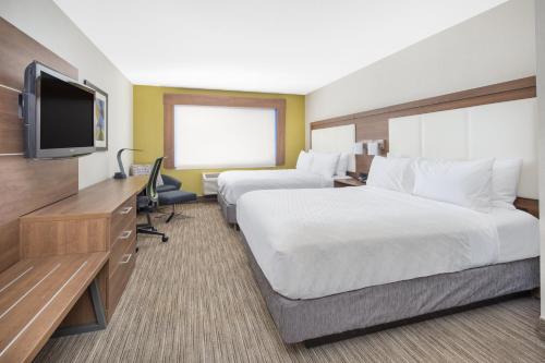 holiday inn express hotel and suites bishop by ihg