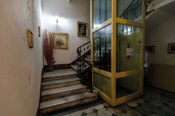 onlyrooms iii piazza jenne
