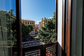 onlyrooms iii piazza jenne