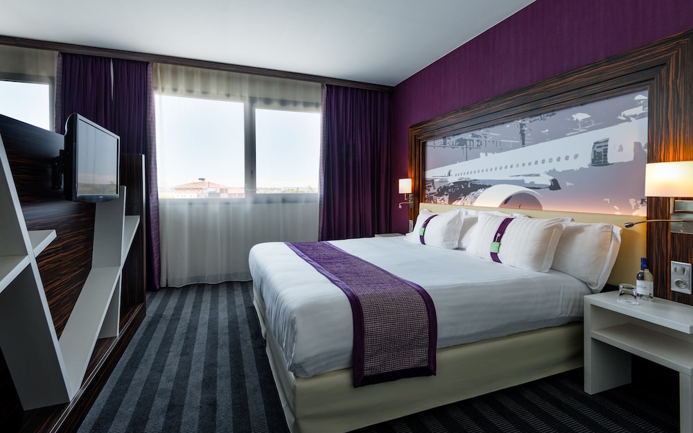 holiday inn toulouse airport by ihg