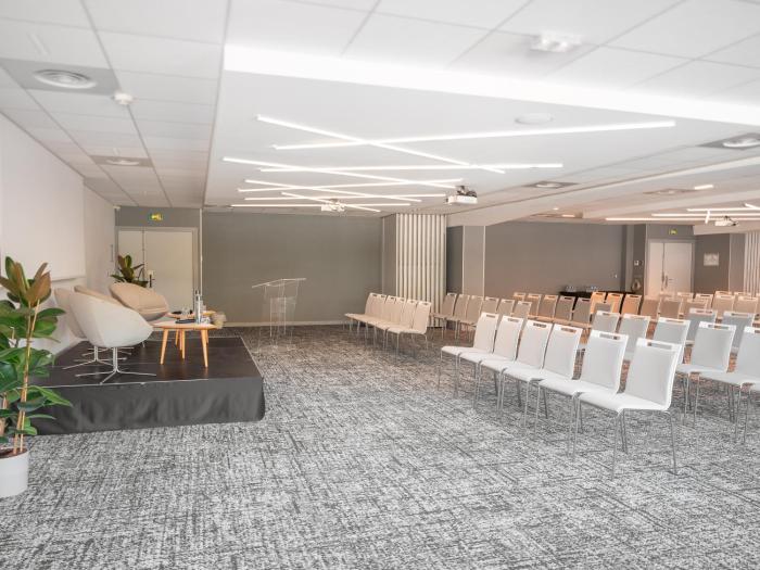 holiday inn toulouse airport by ihg