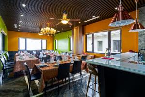 bbq villa and hostel ha long