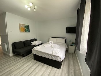 citymax aldgate studios