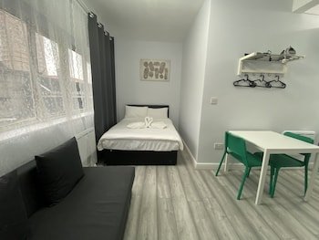 citymax aldgate studios