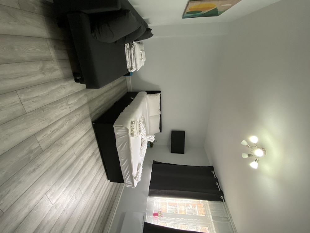 citymax aldgate studios