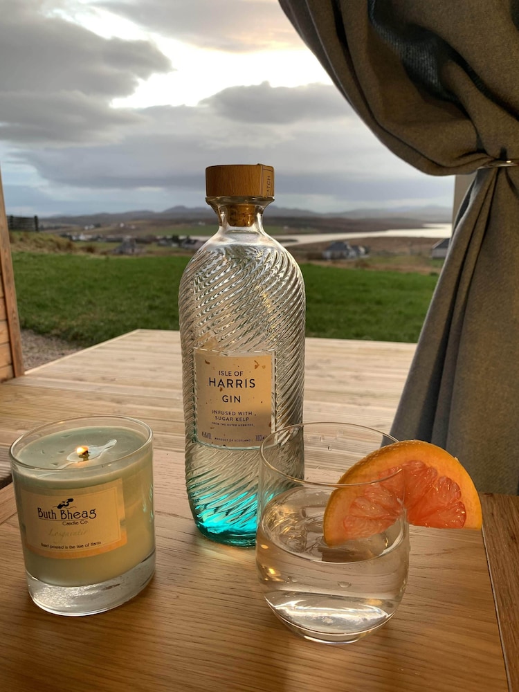 hebridean holiday cabins