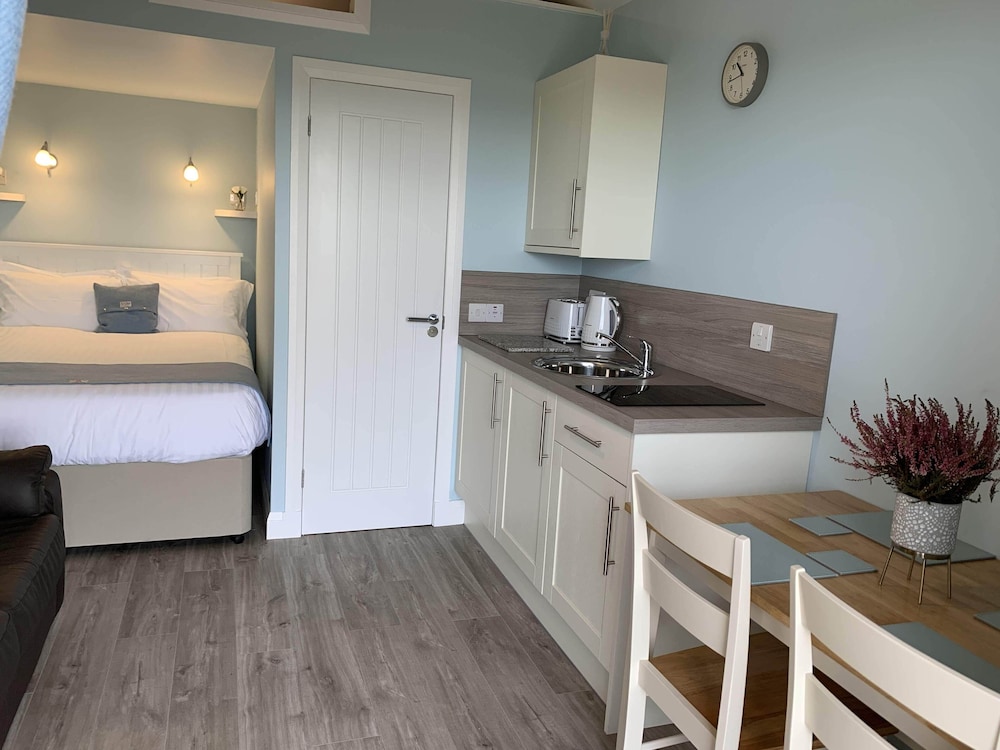 hebridean holiday cabins