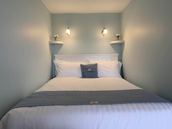 hebridean holiday cabins