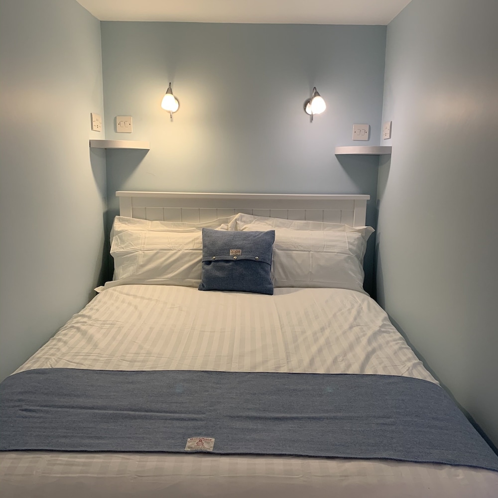 hebridean holiday cabins