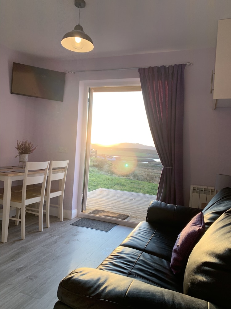 hebridean holiday cabins