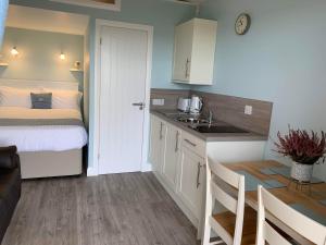 hebridean holiday cabins