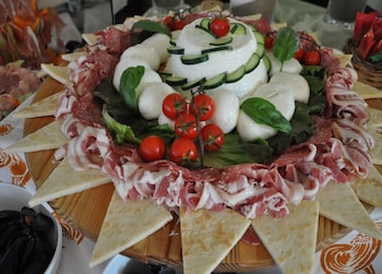 Hotel Classic,Cervia>>Bologna,3 star