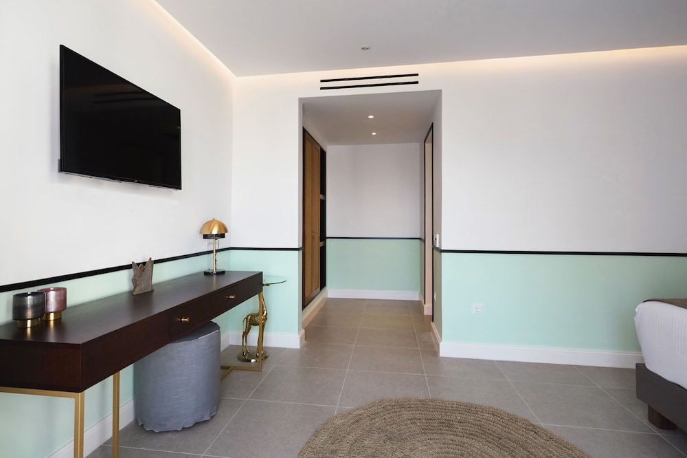 alleys boutique and spa hotel